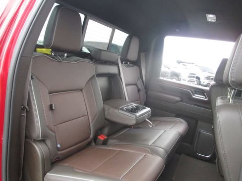 Used 2024 GMC Sierra 2500 Denali w/ Denali Reserve Package AWD/4WD image 28