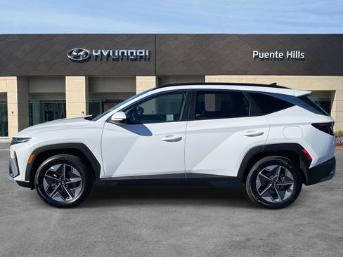 Certified 2025 Hyundai Tucson SEL image 3