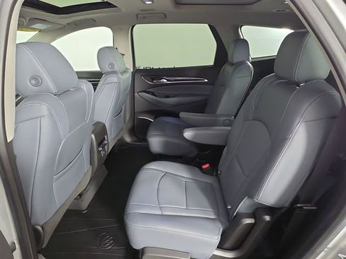 Used 2020 Buick Enclave Essence w/ Sport Touring Edition FWD image 22