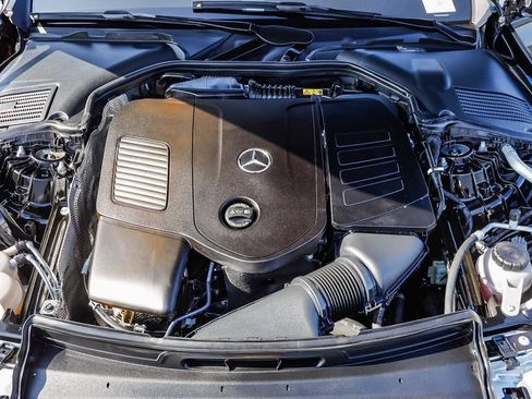 Used 2022 Mercedes-Benz C 300 Sedan image 32
