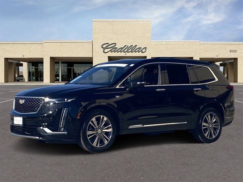 Certified 2025 Cadillac XT6 Premium Luxury image 35
