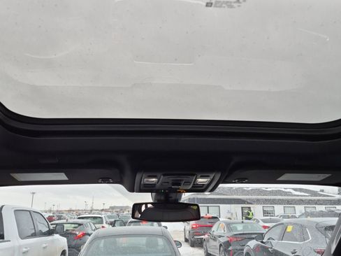 Used 2021 Chevrolet Tahoe RST w/ Luxury Package image 5