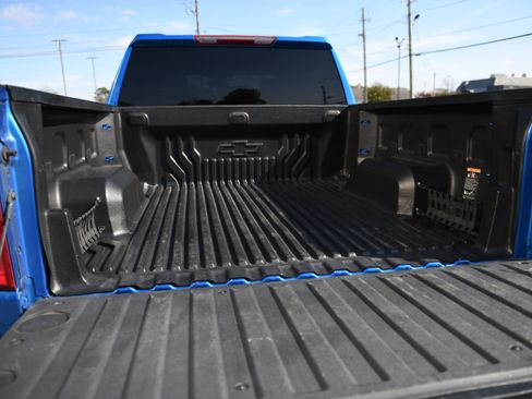 Used 2023 Chevrolet Silverado 1500 LT Trail Boss image 11