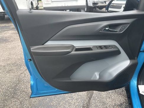 New 2027 Chevrolet Bolt LT FWD image 11