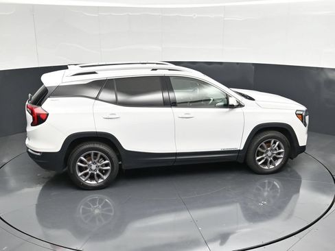 Used 2023 GMC Terrain SLT AWD/4WD image 36