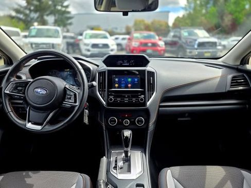 Used 2023 Subaru Crosstrek 2.0i Premium AWD/4WD image 9