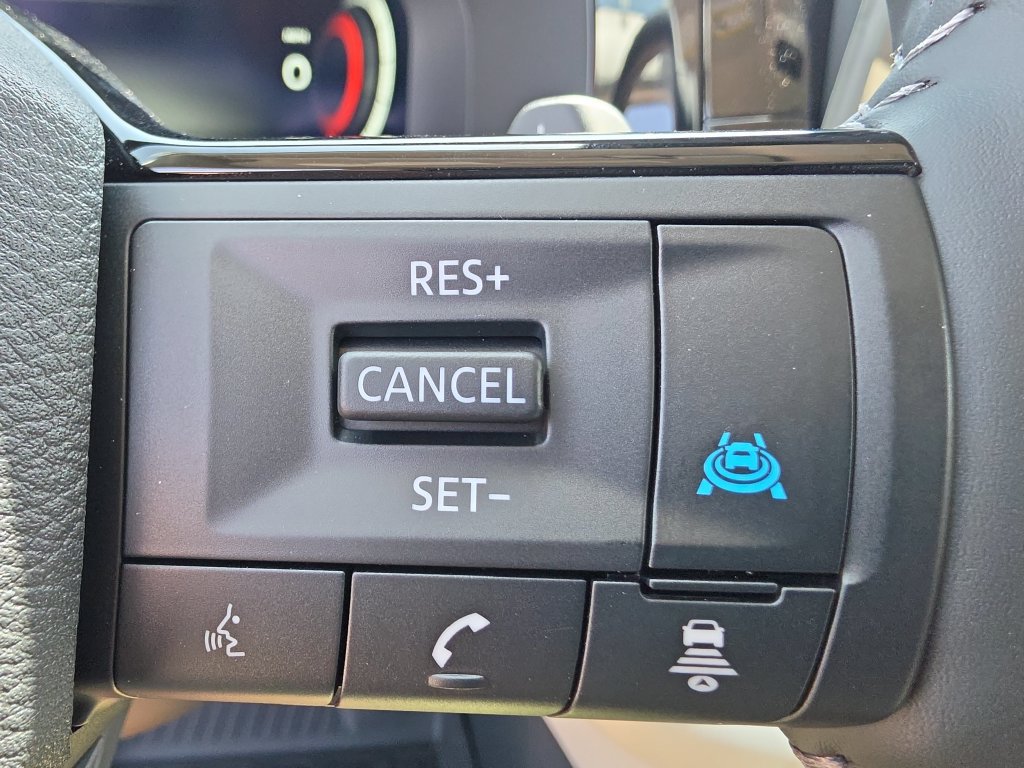 New 2026 Nissan Pathfinder SL FWD image 34