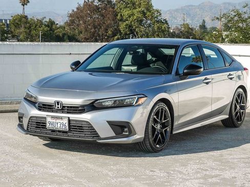 Certified 2023 Honda Civic Sport image 3