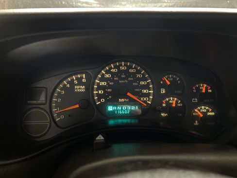 Used 1999 Chevrolet Silverado 1500 LS w/ Off-Road Chassis Pkg AWD/4WD image 13