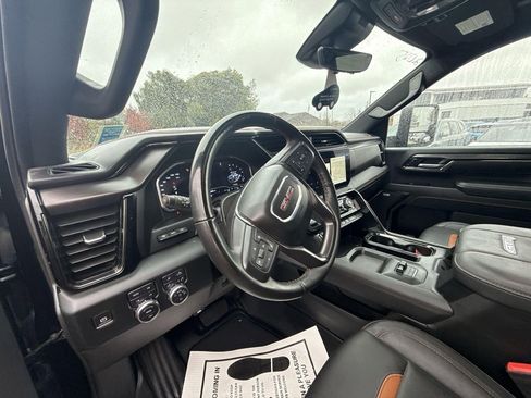 Certified 2025 GMC Sierra 2500 AT4 w/ AT4 Premium Plus Package image 16