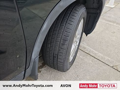 Used 2017 Honda Pilot LX image 36