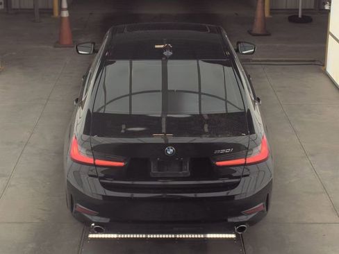 Used 2021 BMW 330i Sedan w/ Driving Assistance Package RWD image 8