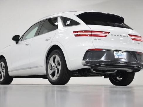 New 2026 Genesis GV70 2.5T AWD/4WD image 10