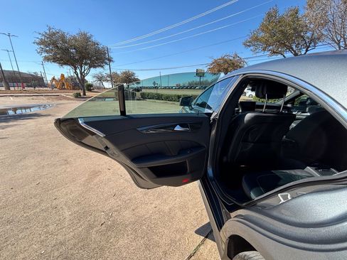 Used 2016 Mercedes-Benz CLS 550 CLS 550 image 21