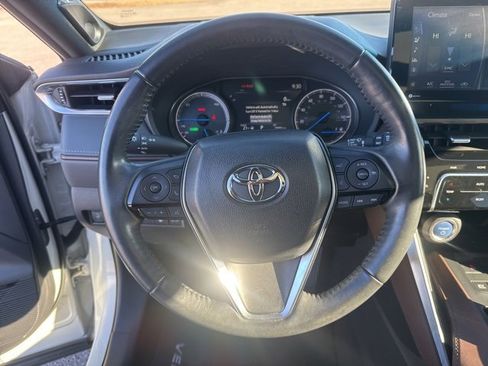 Used 2021 Toyota Venza Limited w/ Advanced Technology Package image 27