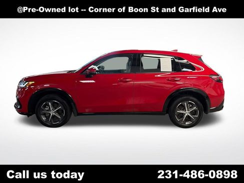 Used 2024 Honda HR-V EX-L image 2