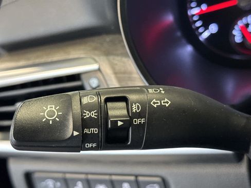 Used 2021 Kia Telluride SX w/ SX Prestige Package image 23