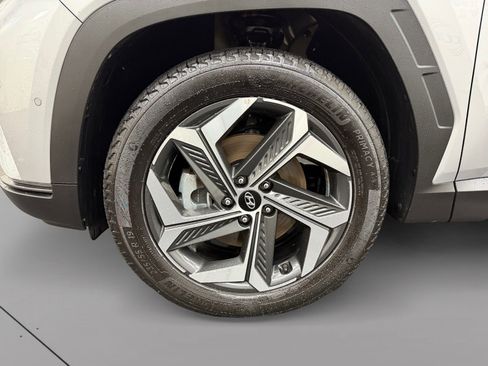 Certified 2022 Hyundai Tucson Limited AWD/4WD image 14