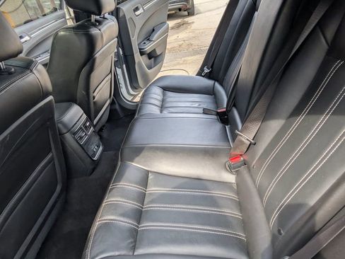 Used 2023 Chrysler 300 S RWD image 16