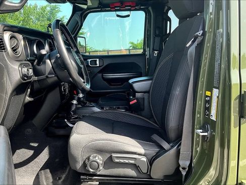 Used 2021 Jeep Wrangler Unlimited Sport AWD/4WD image 27