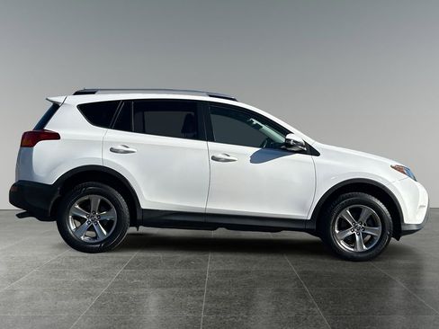 Used 2015 Toyota RAV4 XLE image 8
