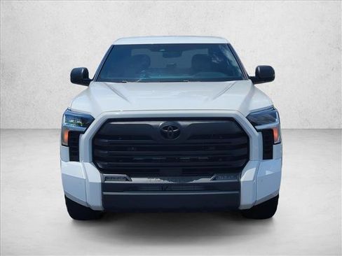 Used 2025 Toyota Tundra SR5 w/ SR5 Convenience Package RWD image 2