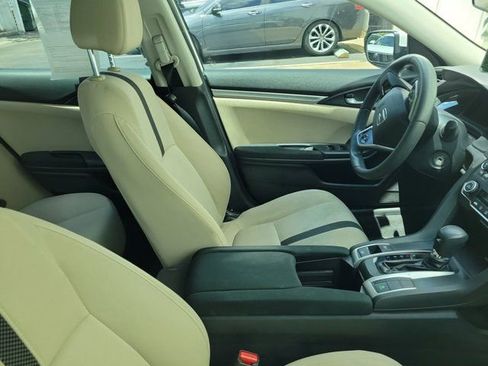 Used 2020 Honda Civic LX image 3