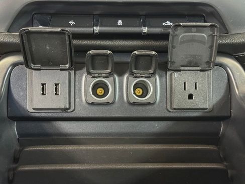 Used 2016 GMC Sierra 2500 SLT AWD/4WD image 35