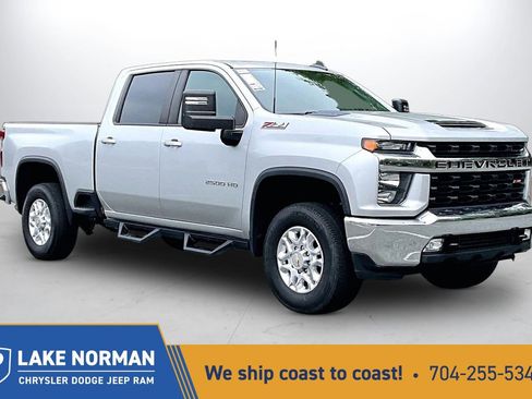 Used 2022 Chevrolet Silverado 2500 LT w/ Convenience Package AWD/4WD image 1