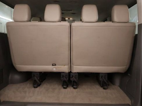 Used 2017 Nissan NV 3500 SL image 24