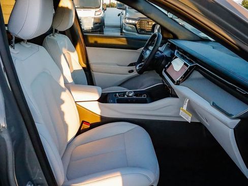 New 2026 Jeep Cherokee Laredo AWD/4WD image 20