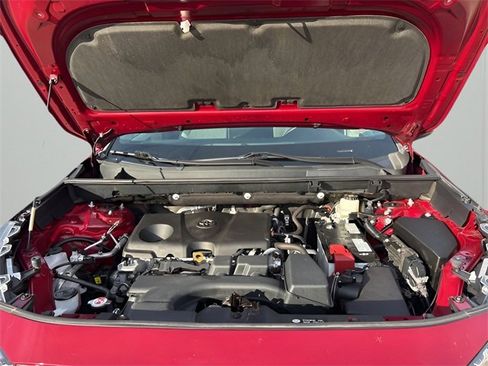 Used 2023 Toyota RAV4 XLE image 10