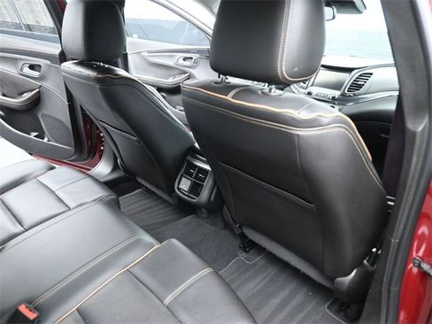 Used 2017 Chevrolet Impala Premier w/ Enhanced Convenience Package image 24