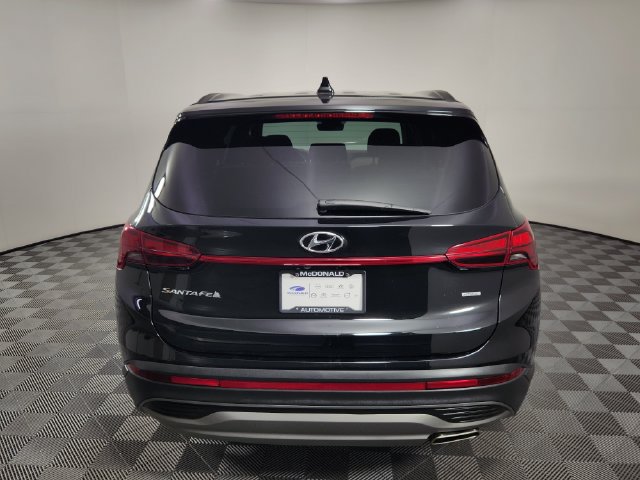 Certified 2023 Hyundai Santa Fe SE AWD/4WD image 4