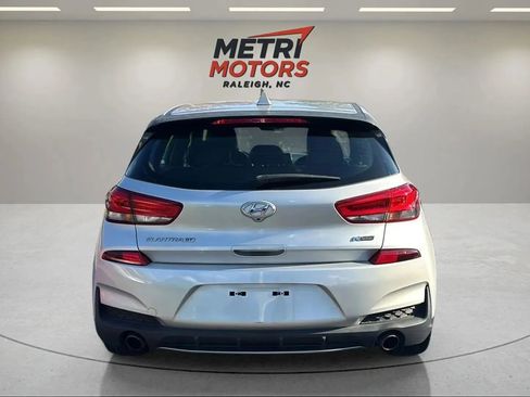 Used 2019 Hyundai Elantra GT N Line image 6