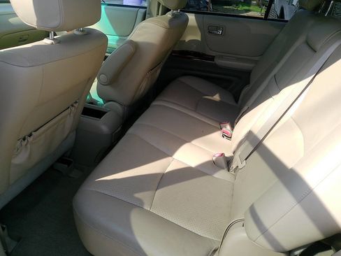 Used 2006 Toyota Highlander Limited AWD/4WD image 13