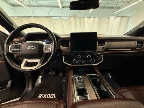 Used 2024 Ford Expedition Max Limited image 17