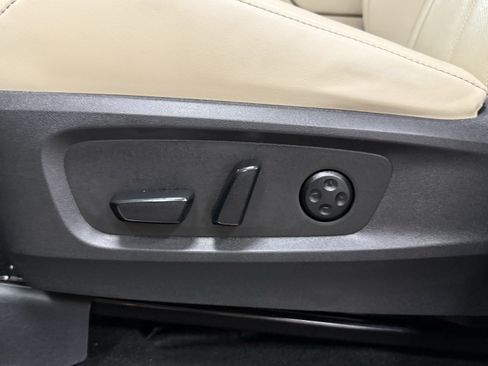 Certified 2023 INFINITI QX60 Luxe w/ Performance Audio Package AWD/4WD image 28