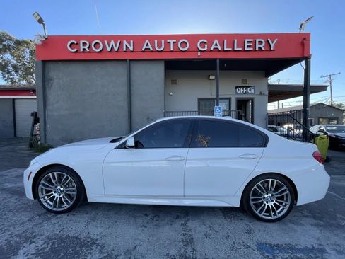 Used 2018 BMW 340i Sedan RWD image 6