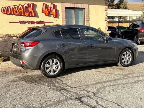 Used 2014 MAZDA MAZDA3 i Sport image 2