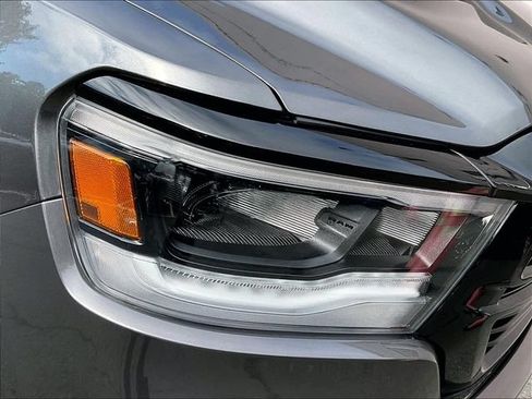 Used 2024 RAM 1500 Laramie AWD/4WD image 12