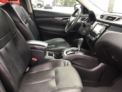 Used 2016 Nissan Rogue SL w/ SL Premium Package AWD/4WD image 5