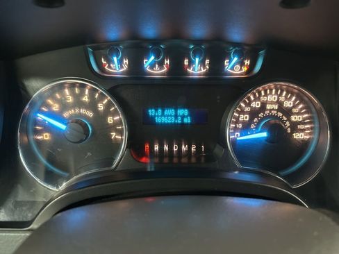 Used 2013 Ford F150 XLT w/ Trailer Tow Pkg AWD/4WD image 14