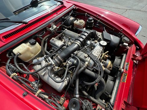 Used 1991 Alfa Romeo Spider Veloce image 36