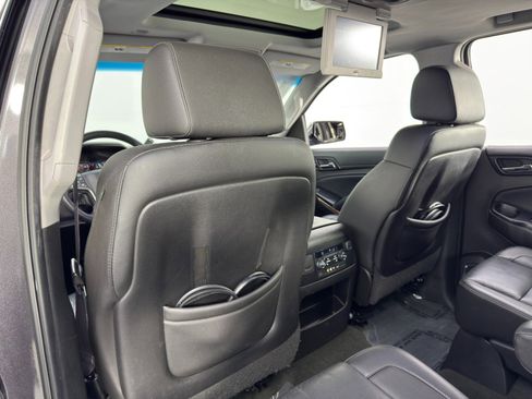Used 2015 Chevrolet Suburban LTZ image 39