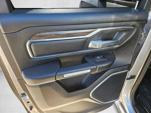 Used 2020 RAM 1500 Laramie image 12