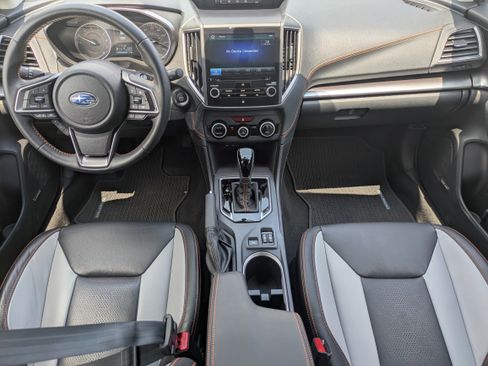 Used 2023 Subaru Crosstrek 2.5i Limited AWD/4WD image 9