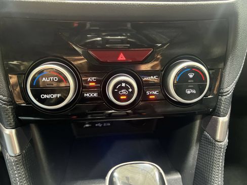 Used 2020 Subaru Forester Limited AWD/4WD image 24