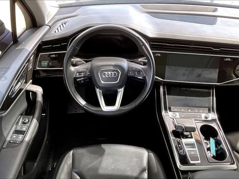 Used 2023 Audi Q7 Premium Plus image 6