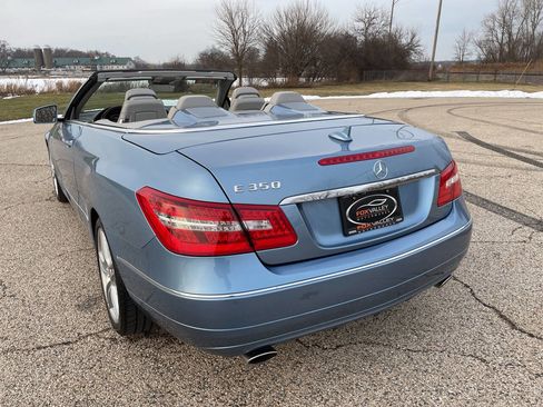 Used 2011 Mercedes-Benz E 350 Cabriolet image 35